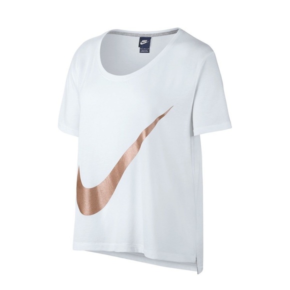 Nike Tops - SOLD!!!!